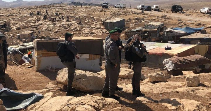 عقب قرار الاحتلال.. اعتصام مفتوح في الخان الأحمر