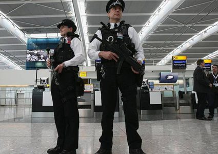 اعتقال رجل أمن إسرائيلي في مطار أمريكي