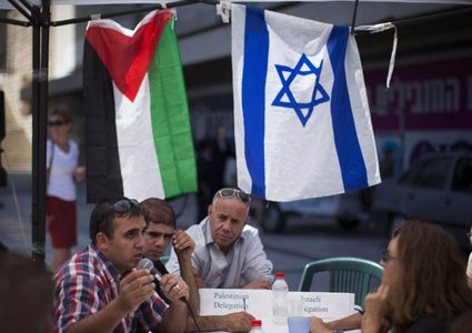 استطلاع: 47% من الإسرائيليين يؤيدون حل الدولتين