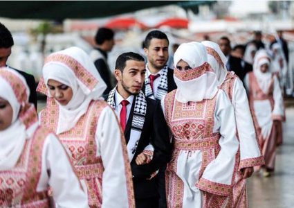 تحت رعاية الرئيس.. حفل زفاف جماعي بنابلس