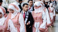 تحت رعاية الرئيس.. حفل زفاف جماعي بنابلس