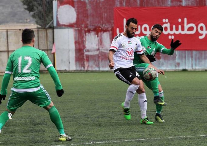 فوز للخضر وآخر لدورا في افتتاح دوري "الاولى"