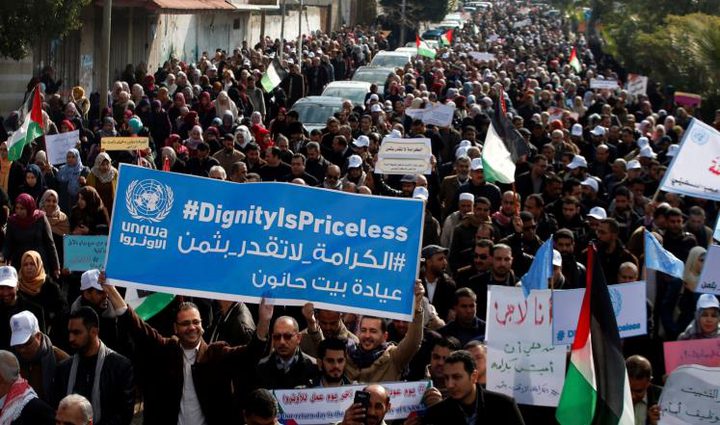 استقالة مفاجأة لمدير عمليات الأونروا بالضفة