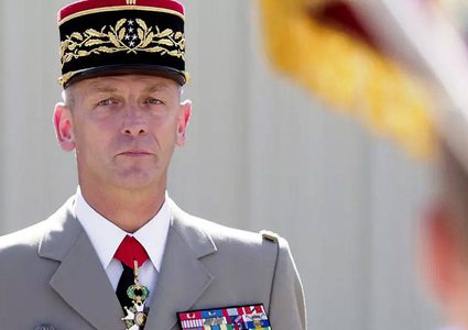 فرنسا تهدد بضرب أهداف سورية