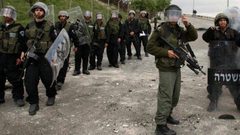 قوات الاحتلال تقتحم محيط بلدتي تل وصرة غرب نابلس