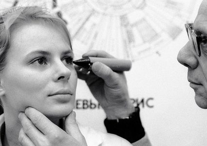 ابتكار شبكية اصطناعية للعين