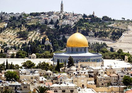 دبلوماسيون يزورون مؤسسات تعليمية حول القدس الشرقية