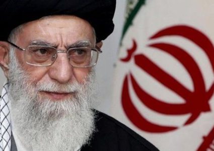 خامنئي: إيران وروسيا تستطيعان كبح جماح أمريكا