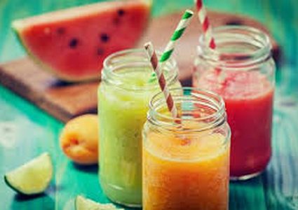 ما هو الخيار الأفضل السموذي أو العصير؟