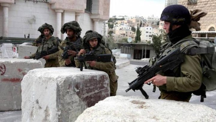 الاحتلال يفرض طوقا عسكريا على الضفة وغزة