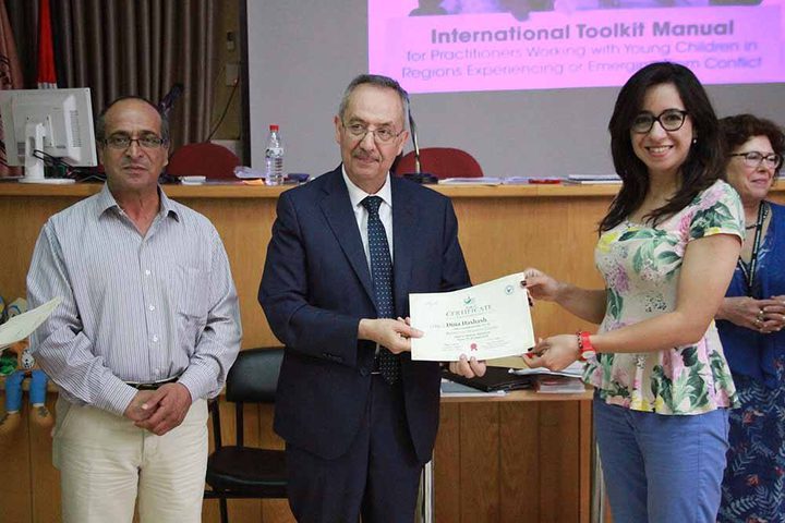 معهد الطفولةبالنجاح ينظم تدريبًا حول تربية الأطفال