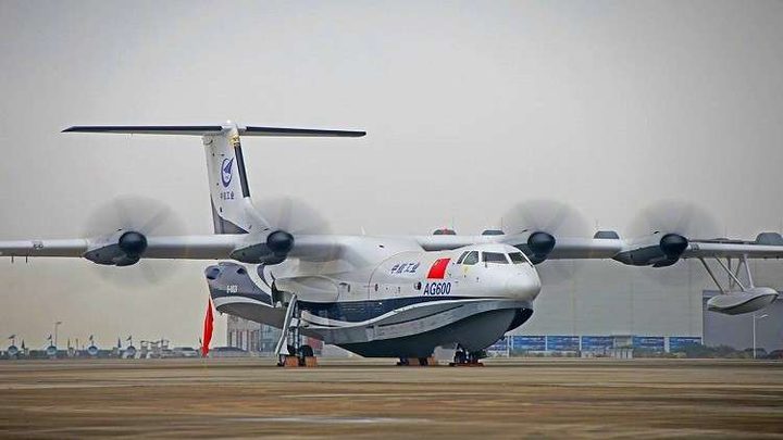 روسيا تساعد الصين في تصنيع أضخم طائرة برمائية