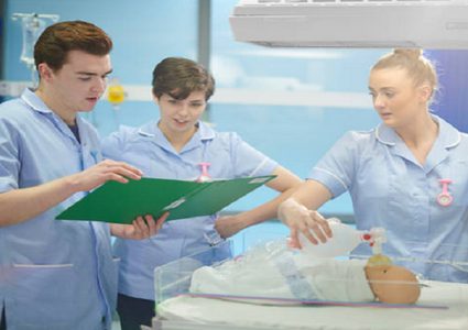 دمى "تحاكي المرضى" وتصاب بنوبات قلبية!