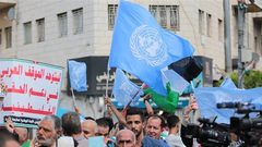 اللجان الشعبية تستنكر منعها الاحتجاج أمام الأونروا