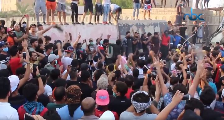 البصرة ... رفع حظر التجوال بعد مظاهرات ساخنة