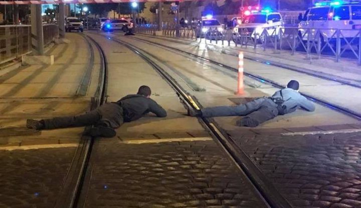 إلقاء عبوة محلية الصنع على موقع لشرطة الاحتلال