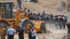 لجنة القدس بالمجلس الوطني تجتمع في الخان الأحمر
