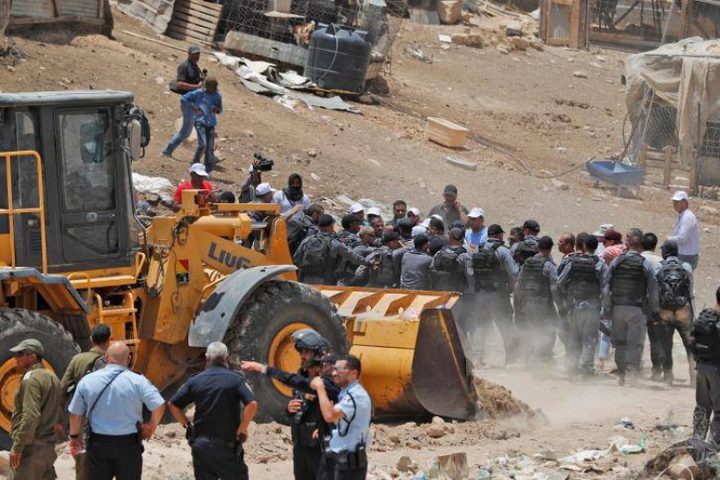 لجنة القدس بالمجلس الوطني تجتمع في الخان الأحمر