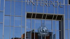 الانتربول يجلب مطلوبا فارا خارج فلسطين