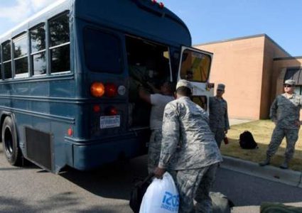 اجلاء مئات الآلاف من سكان ساوث كارولاينا