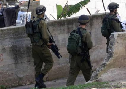 الاحتلال يسلم سبعة إخطارات هدم في اللبن الشرقية