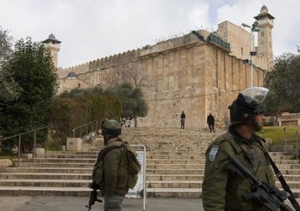 اعتقال طفل بدعوى حيازته سكينا قرب الحرم الإبراهيمي