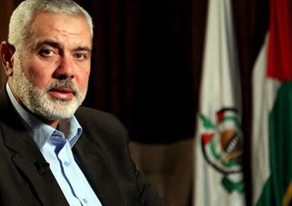 "إسرائيل" تقدم دعوى ضد هنية في محكمة الجنايات