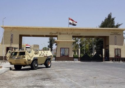 إدارة معبر رفح توقف العمل على المعبر بشكل مفاجئ