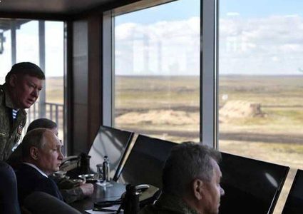 بوتين يتفقد المناورات الأضخم.. والعالم يراقب