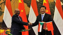 الصين تعفى السودان من ديونها حتى 2015