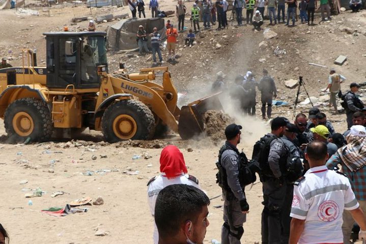 الخارجية تطالب ادارة ترامب بوقف هدم الخان الاحمر