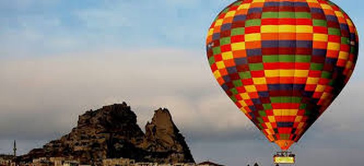 الصين تكشف عن أكبر طائرة "بالون" متعددة المهام