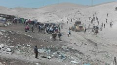 الخان الأحمر...إغلاق طرق واعتداءات واعتقالات(محدث)