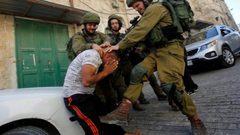 الاحتلال يعتدي على شاب شرق بيت لحم