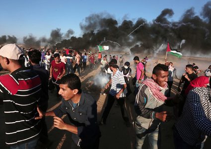 خلال مواجهات مسيرة العودة وكسر الحصار للجمعة الـ25