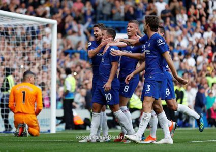 هاتريك هازارد يهدي تشيلسي صدارة البريمييرليج