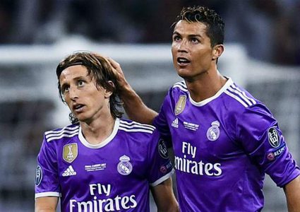 أليجري:رونالدو يستحق جائزة الأفضل رغم تألق مودريتش