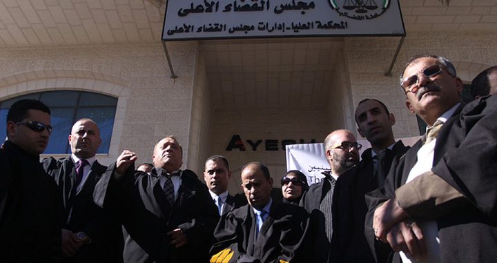 نقابة المحامين: نسير خلف الرئيس في توجهاته الوطنية