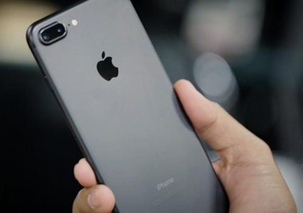 ما الذي أخفته أبل أثناء إطلاق هواتف آيفون الجديدة؟