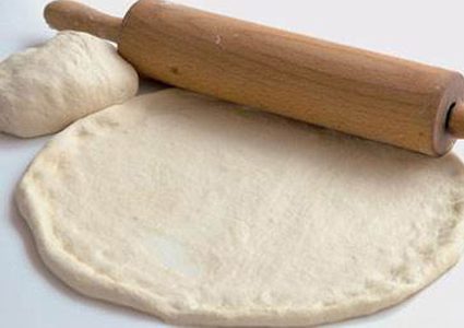 طريقة تحضير عجينة البيتزا