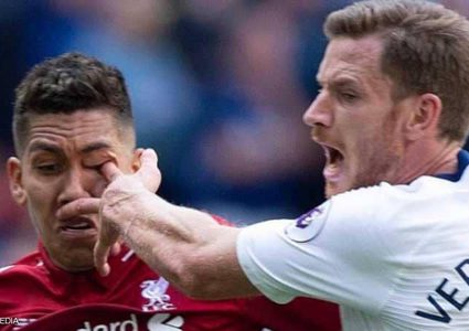 كلوب يعلن موقف ليفربول بشأن مشاركة فيرمينيو