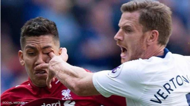 كلوب يعلن موقف ليفربول بشأن مشاركة فيرمينيو