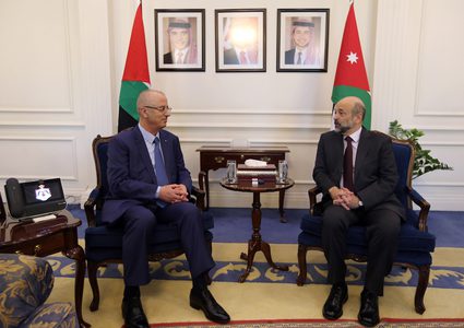 رئيس الوزراء د. رامي الحمد الله يجتمع مع نظيره الأردني عمر الرزاز  في عمان اليوم الاثنين الموافق 17 سبتمبر 2018.