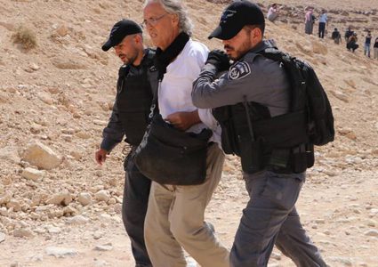 قرار للاحتلال بحق الناشط الفرنسي رومانو