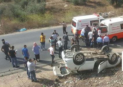 إصابة متوسطة في انقلاب مركبة على مدخل جنين الجنوبي