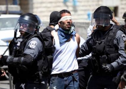 اعتقال مقدسي عقب خروجه من المسجد "الأقصى"