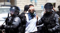 اعتقال مقدسي عقب خروجه من المسجد "الأقصى"