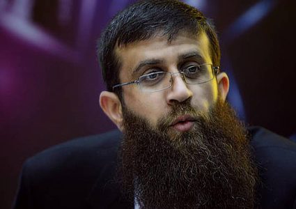 الأسير خضر عدنان يواصل إضرابه عن الطعام لليوم ال17