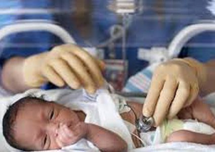 الحالة النفسية للأم تعرض طفلها لاحقاً للخطر