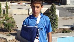 معلم يتسبب بثلاثة كسور في يد يوسف